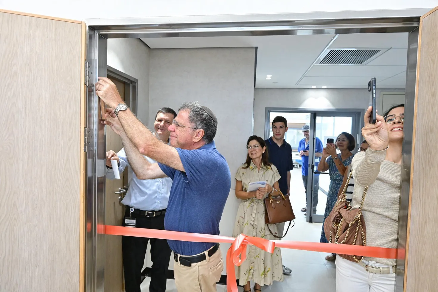 Inauguration of the conference room at Laniado Hospital's Maternity C Department